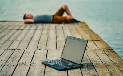 Jak szybko schłodzić laptopa i uniknąć przegrzania?