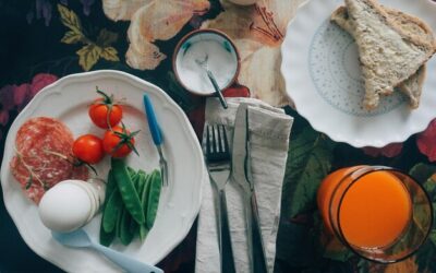 Jakie produkty jeść na kolację, by lepiej się wyspać?