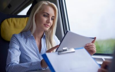 Ile kosztuje transport auta na lawecie i od czego zależą ceny?