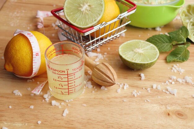 Jakich produktów nie jeść na diecie, by osiągnąć lepsze efekty?