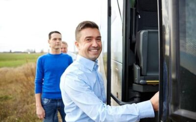 Ile zarabia kierowca busa 9 osobowego w różnych miejscach pracy?